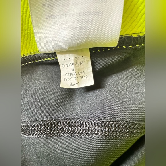 Nike Women's Pro 365 Black/Volt Mid Rise  ankle Leggings - Picture 7 of 7